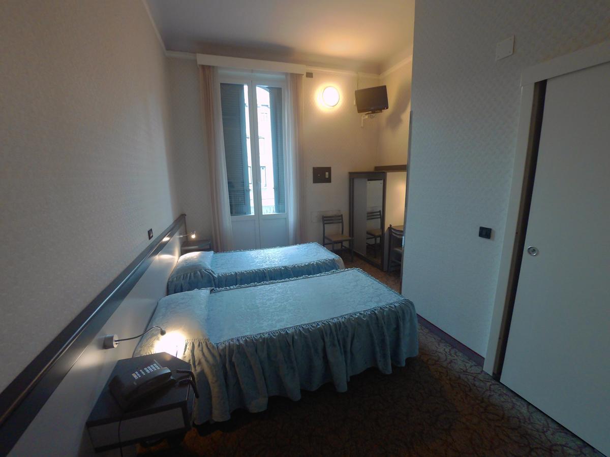 Hotel Ada Milano Exterior foto